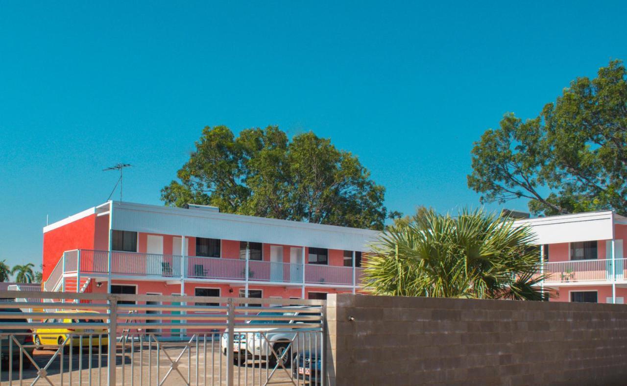 K - Town Hotel Katherine Exterior photo